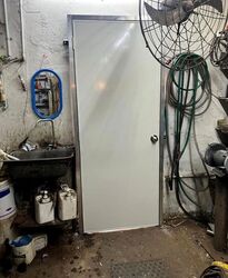 Sims Avenue (D14), Shop House #637230101